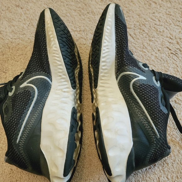 Nike Renew Running Sneakers 9 - Picture 3 of 6